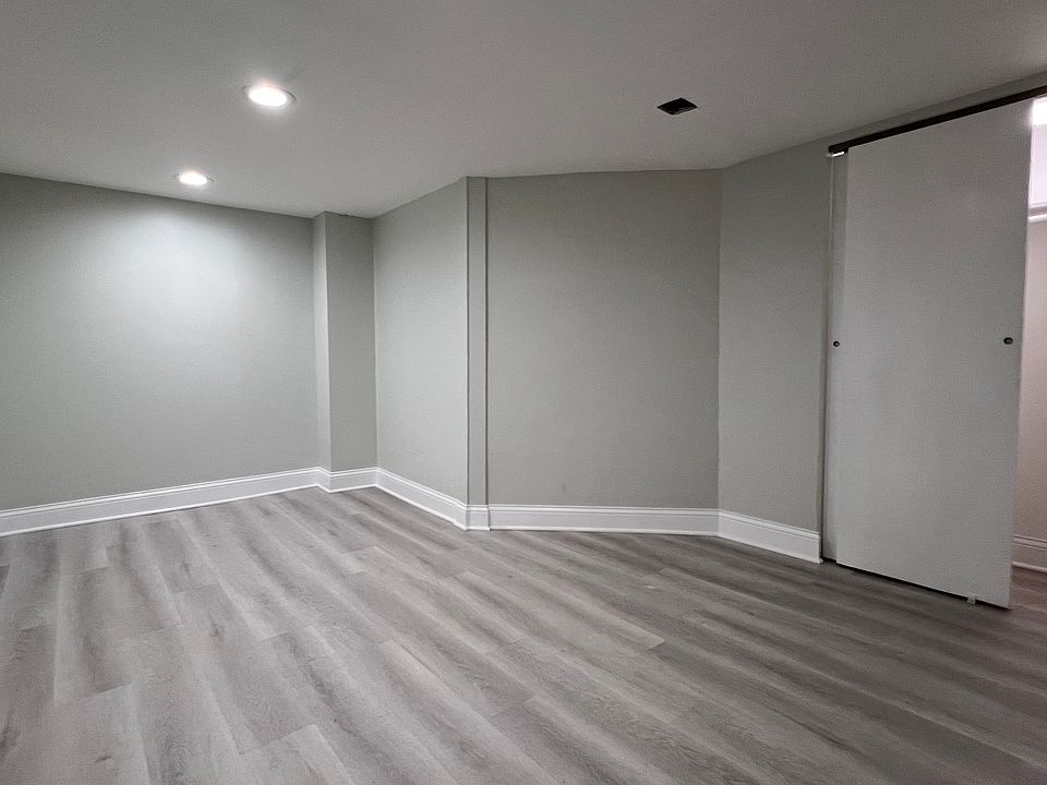 Bedroom 2 - fits king size bed, light in closet, and room for dresser