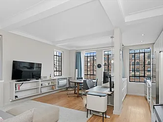 10 Park Avenue, #15J