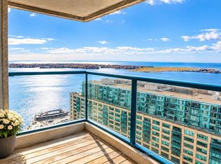 77 Harbour Sq #2409, Toronto, ON M5J 2S2