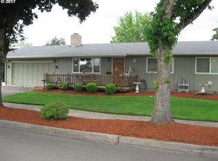 2211 Dornoch St, Springfield, OR 97477