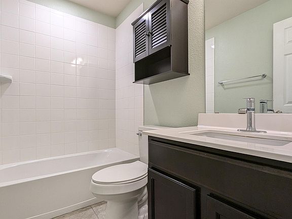 4th image of 1234 Juneberry Park Dr