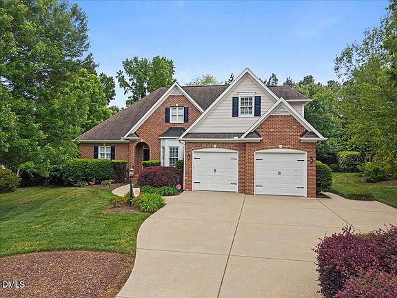 2nd image of 154 Clayfield Dr