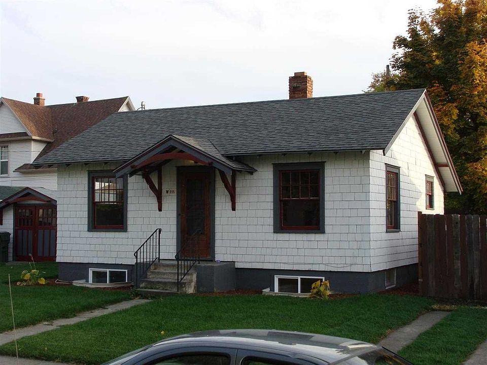 1st image of 111 W Carlisle Ave