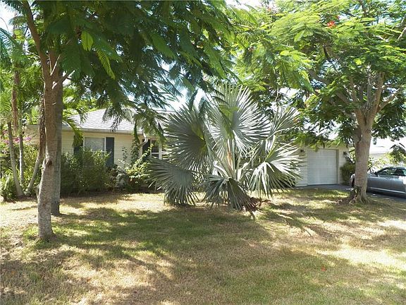 3rd image of 2408 SE Sapelo Ave