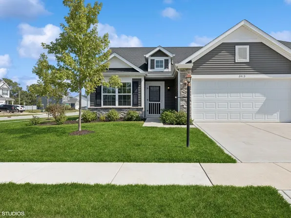 2413 Springdale St, Chesterton, IN 46304