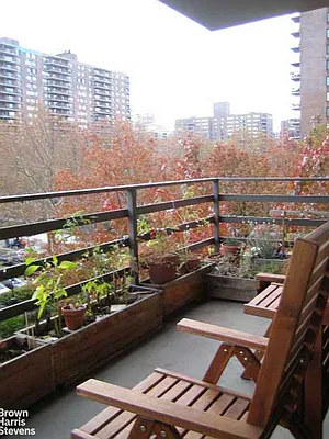 Rented by Brown Harris Stevens | media 9