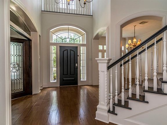 3rd image of 15326 Coastal Oak Ct
