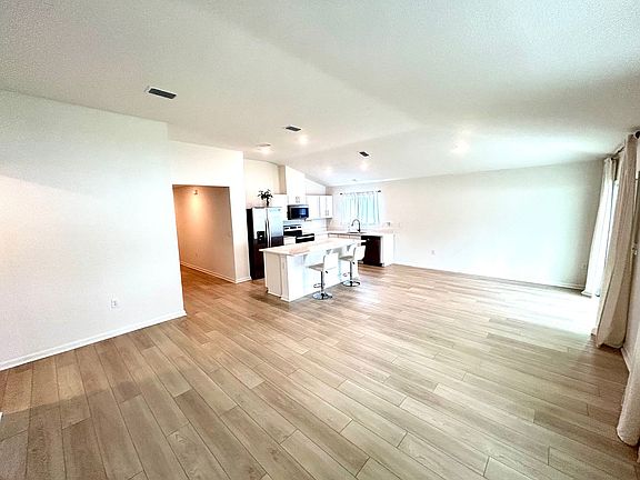 5th image of 1046 Panther Lake Pkwy