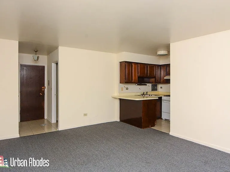 2629 N Hampden Ct #216 — Photo 4