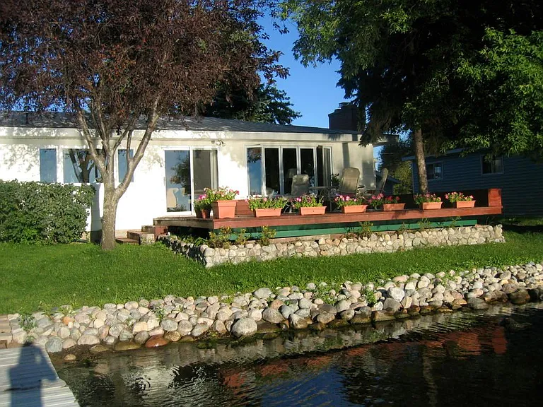 14832 Tradewinds Rd — Photo 3