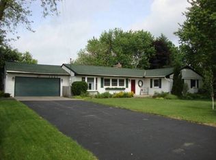 4585 Marlborough Rd, Okemos, MI 48864