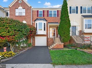 6836 Kerrywood Cir, Centreville, VA 20121