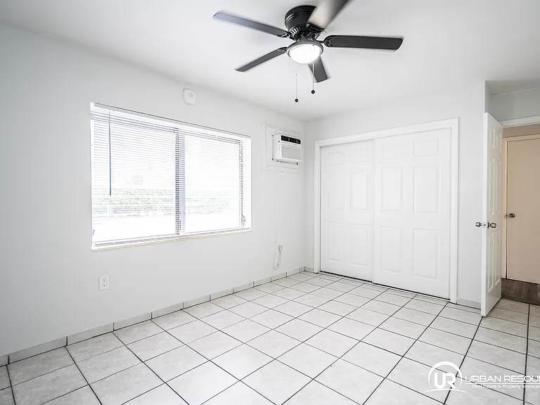 260 Navarre Ave #2 — Photo 13