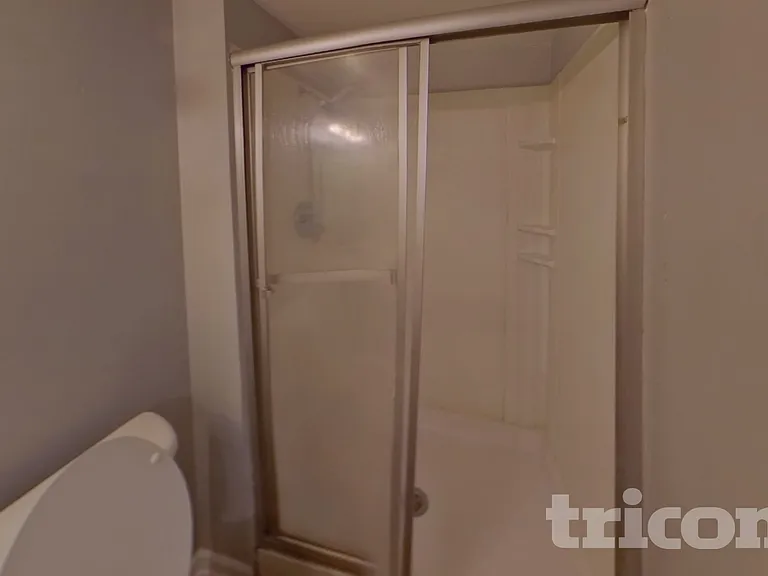 910 Foothills Ct — Photo 13