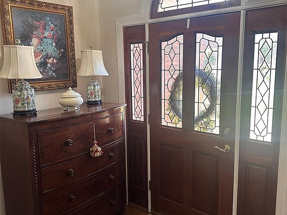 5th image of 3632 Jordanview Ln