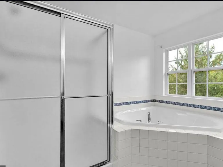 21 Blake Dr — Photo 22