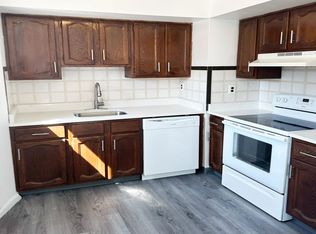 415-417 Central Ave #4R, Jersey City, NJ 07307