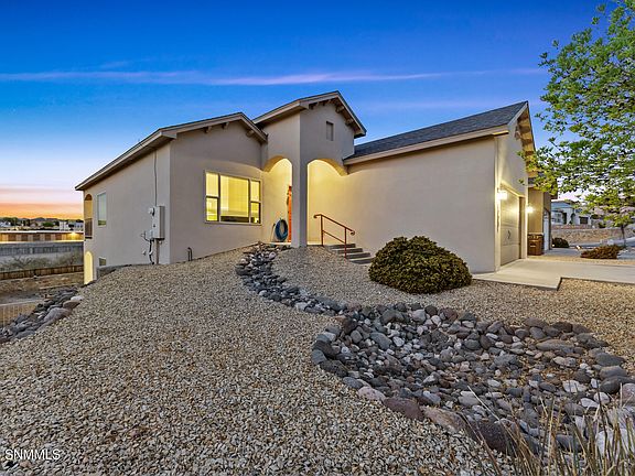 3rd image of 2993 Escenico Ct