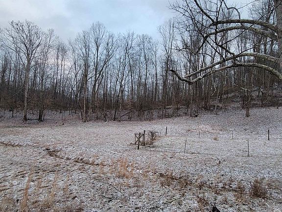 2nd image of Wood Crest Rd