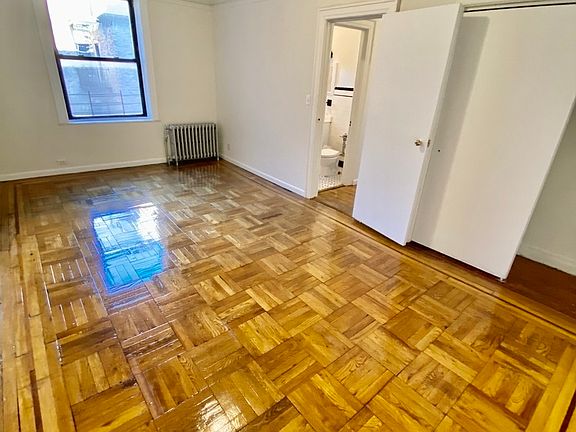 5th image of 26-80 30th St #P5