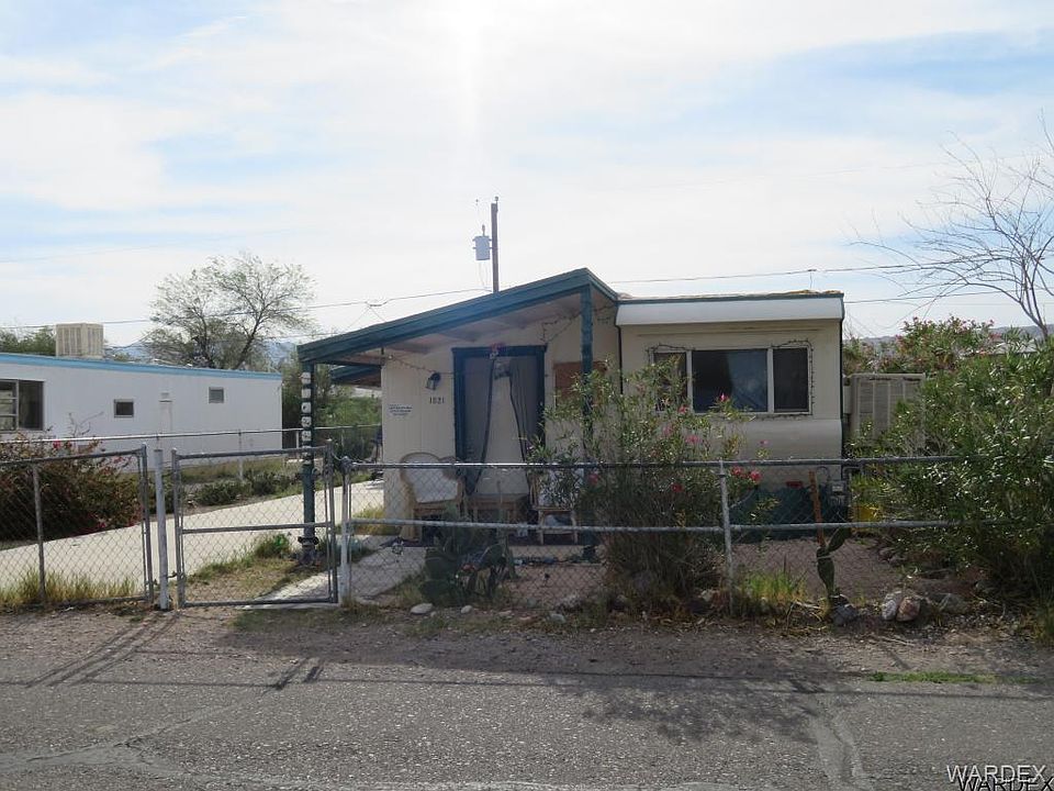 2nd image of 1821 Hualapai Dr