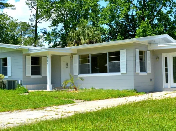 5435 Wynnwood Dr, Jacksonville, FL 32207