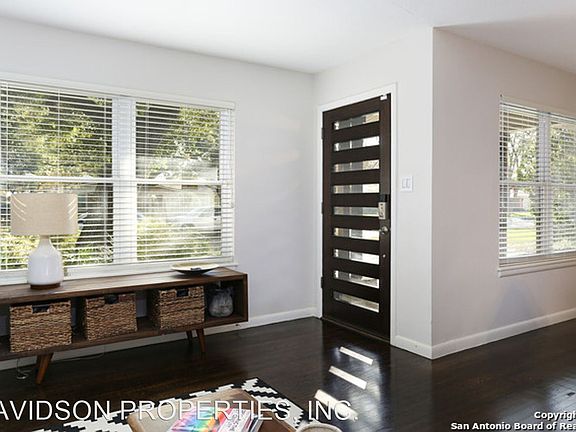 5th image of 339 Northridge Dr