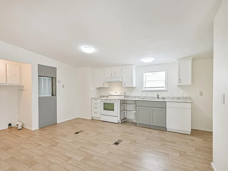1749 Max Rd #4 — Photo 10