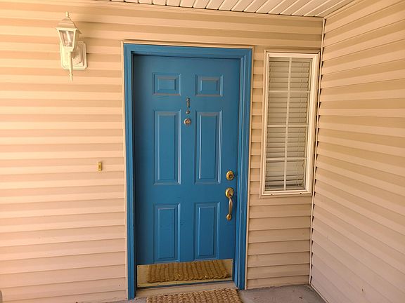 3rd image of 965 W Little River Way Unit 1