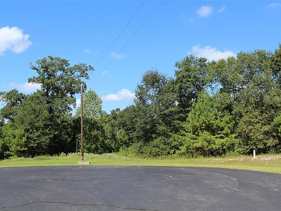 2nd image of 28067 Bridle Ave