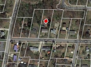 832 6th Ave SW, Hickory, NC 28602