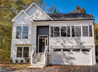 8160 Hog Neck Rd, Pasadena, MD 21122