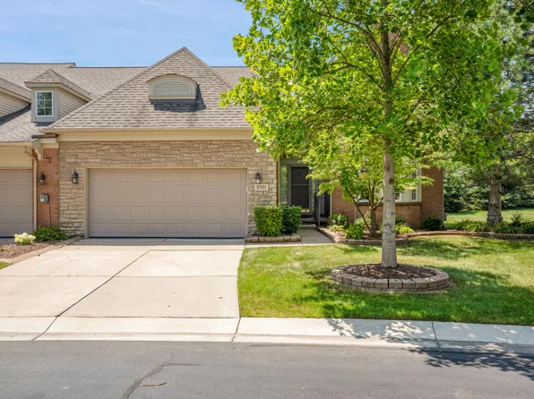 2351 Lexington Cir S #51, Canton, MI 48188