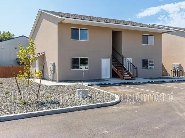 485 S 38th Ave #D114, West Richland, WA 99353