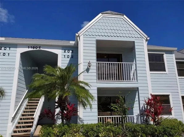1160 3rd Way APT 202, Vero Beach, FL 32960