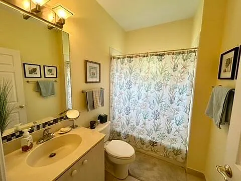 360 NW Shoreline Cir — Photo 9