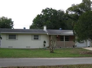 16 Sunshine Blvd, Deland, FL 32724