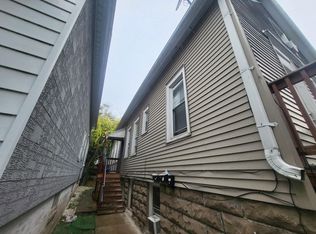 2469 S. 5th St., Milwaukee, WI 53207