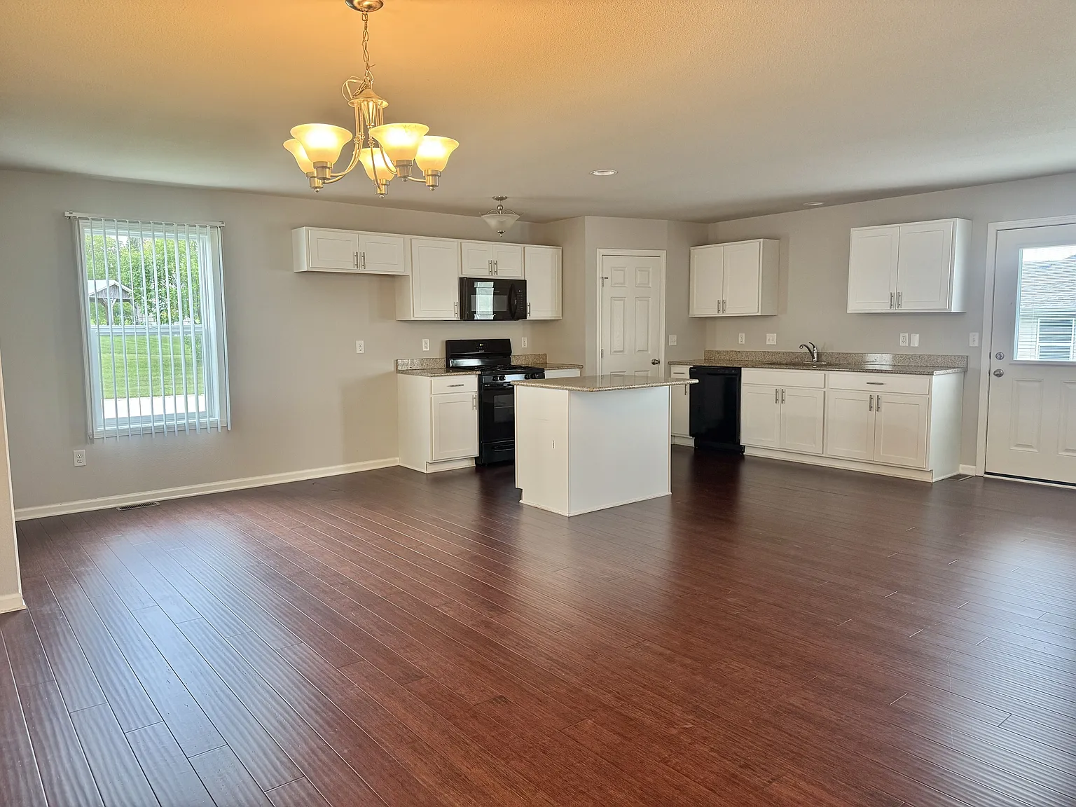 2195 Ridge Avenue (Agent owned) - 1 — Photo 3