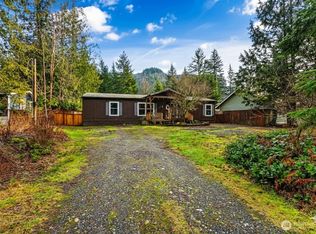 172 Sprague Valley Drive, Maple Falls, WA 98266