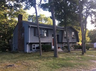 8 Worrall Rd, Plymouth, MA 02360