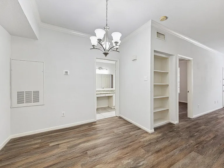 2255 Braeswood Park Dr #137 — Photo 14