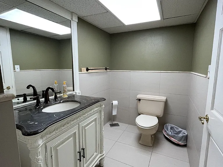 10739 E Crestridge Cir — Photo 71