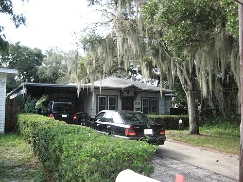 909 Magnolia Dr #HOUSE Photo 1