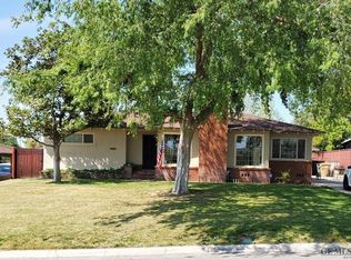 1740 Oswell St, Bakersfield, CA 93306