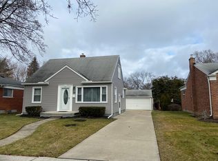 135 Midland Blvd, Royal Oak, MI