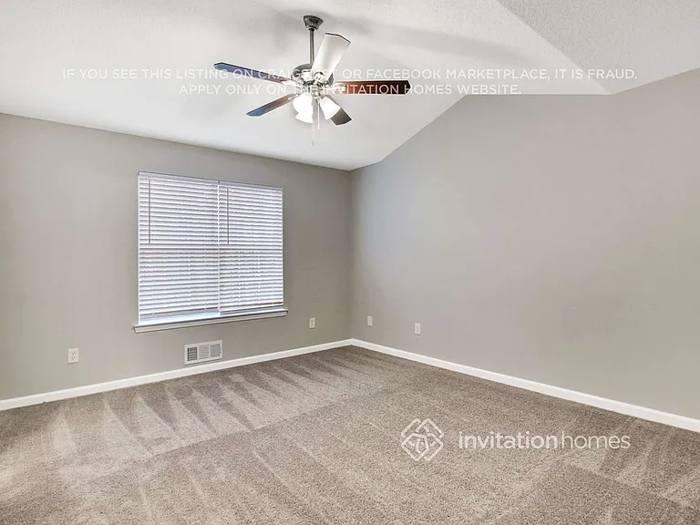 1815 Independence Dr — Photo 12