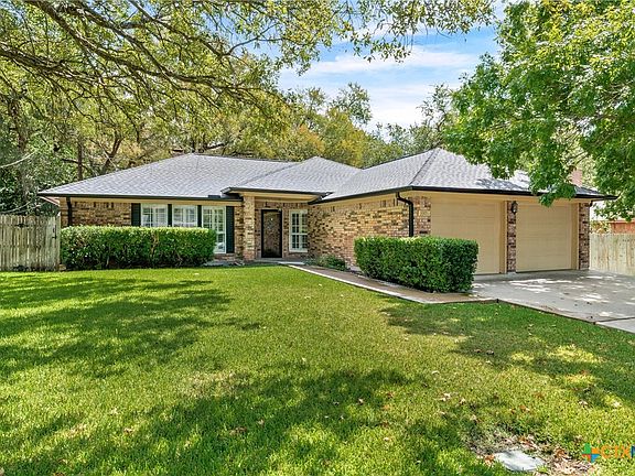 2nd image of 3301 Pecan Valley Dr