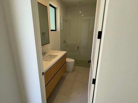 Privet Bathroom each studio