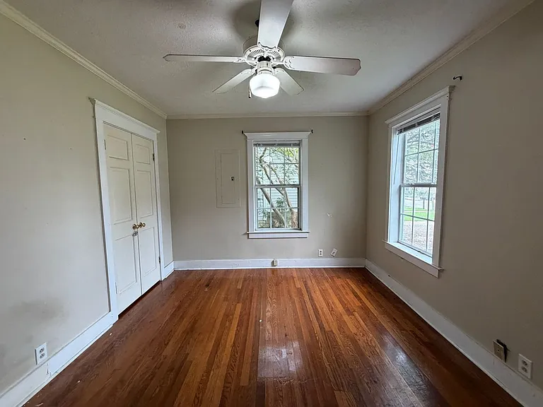 207 Goodman Pl — Photo 26
